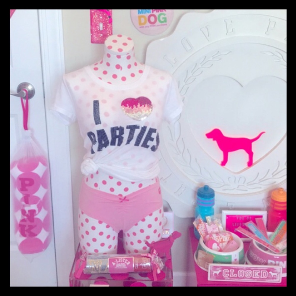 💕✨ⓅⒾⓃⓀ ⓋⓈ VINTAGE Bling “I💖PARTIES” Tee✨💕 - Picture 3 of 13